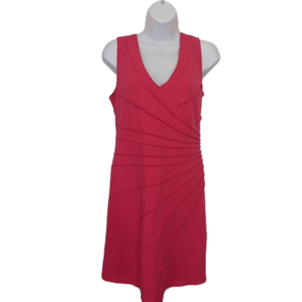 Point ZERO x NICOLE BENISTI PINK HISBISCUS SLEEVELESS V-NECK MIDI DRESS …